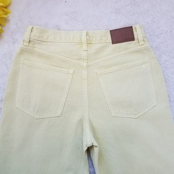 Madewell Baggy Straight Leg Jeans in Pale Daffodil - Picture 9 of 12
